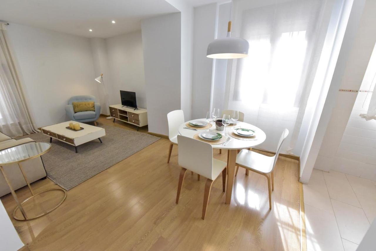 New! Retro Apartment In Central Neighbourhood Siviglia Esterno foto