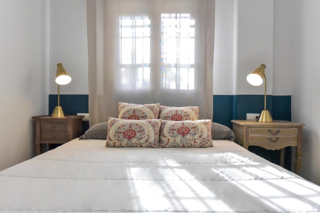 New! Retro Apartment In Central Neighbourhood Siviglia Esterno foto